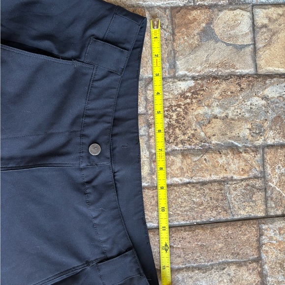 Pearl Izumi Women's Black Bike Shorts without Chamois - Picture 6 of 6